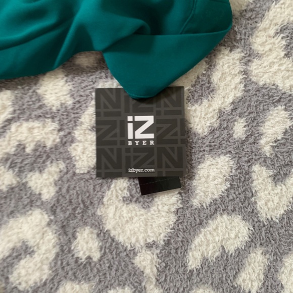 Women’s dress blouse - Picture 4 of 4